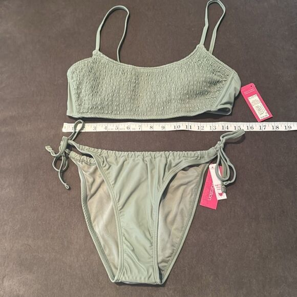 Women’s Junior’s Xhilaration Sage Green Bikini Swimsuit 2 Piece Size XL (12-14) - Picture 10 of 15